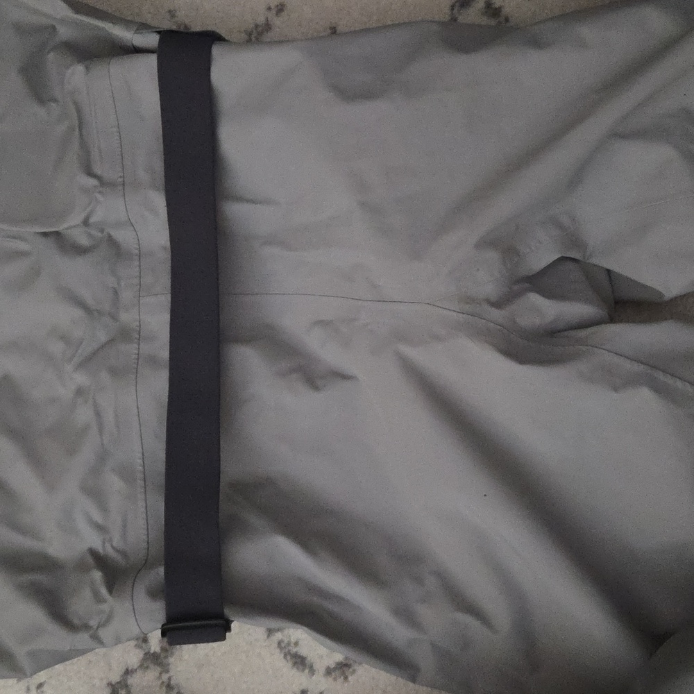 Women's Orvis Ultralight Chest Waders - Size Large - Picture 14 of 14